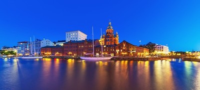 Wandbild: Scenic summer night panorama of the Old Town in Helsinki, [...]