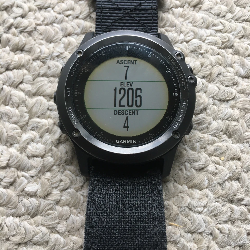 Garmin Fenix 3 HR Sapphire Watch - Bild 3 von 4