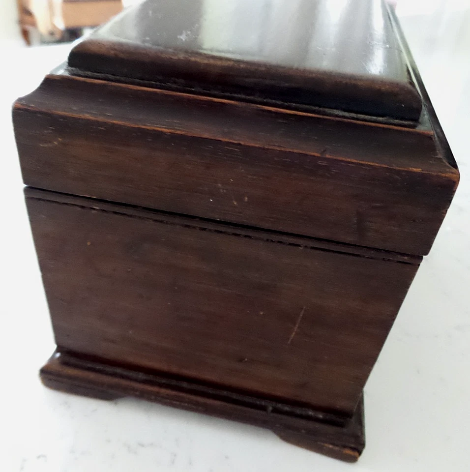 Antique Mahogany Tea Box Caddy circa 1890's - Image 3 of 4
