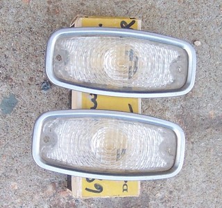 1968 CAMARO FRONT TURN SIGNAL LENSES NOS GM TAKEOUTS 68