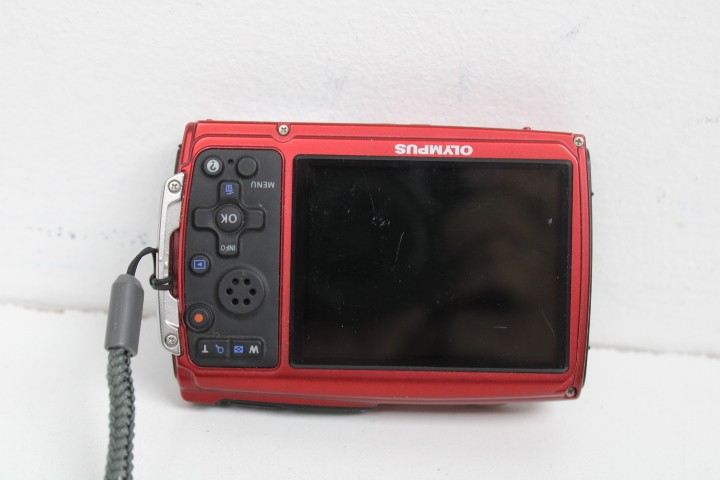 Olympus Stylus Tough 3000 / µ (mju) Tough 3000 12.0MP