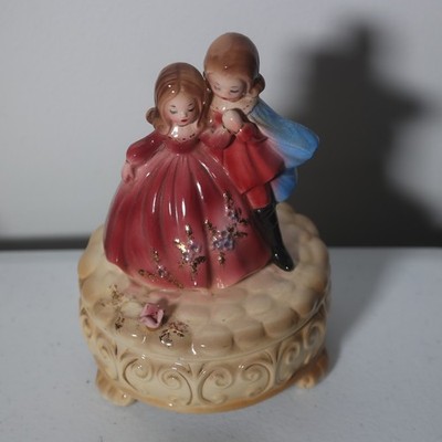 Josef Originals THE IMPOSSIBLE DREAM Girl & Boy Music Box Series 6 ¼'' Figurine