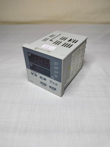 T.S.K VCM-23A-S/E VCM23ASE Temperature Controller 85-264V Made in Japan - Picture 2 of 10