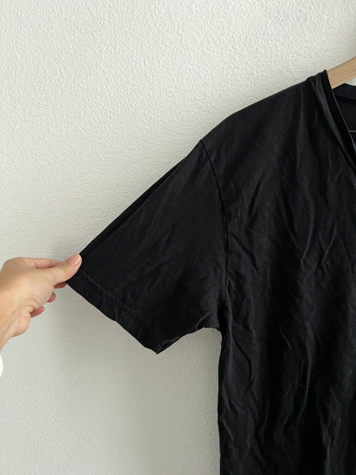 LNA California Black Vneck Tshirt Size Large - image 3