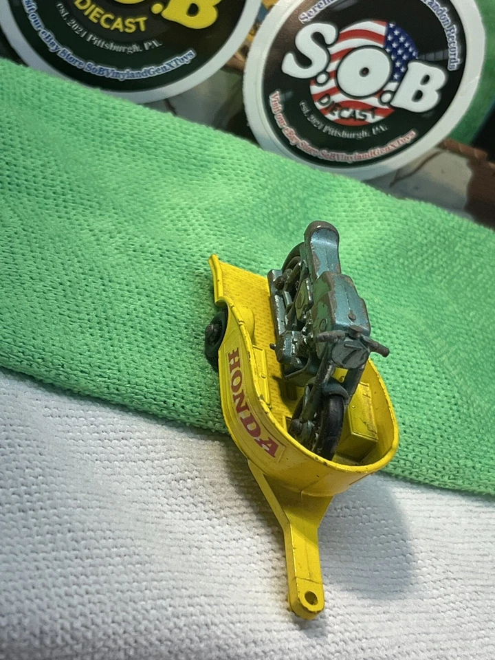 Remolque para motocicletas Lesney Honda Nº 38 amarillo diecast usado excelente estado Foto 4 de 4
