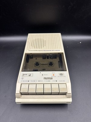 Texas Instruments Program Recorder Model PHP2700 Portable Cassette Player 1980 s