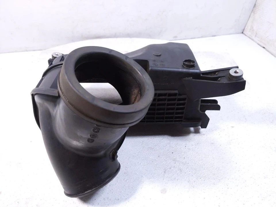 2016-2022 Honda Pilot Air Cleaner Intake Box W/Tube - 17244-5J6-A20 - Image 4 of 4