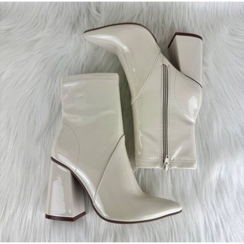Wmns Qupid Faux Patent Leather Maelie Pointed Toe Ankle Bootie Sz 7 Winter White - Picture 2 of 10
