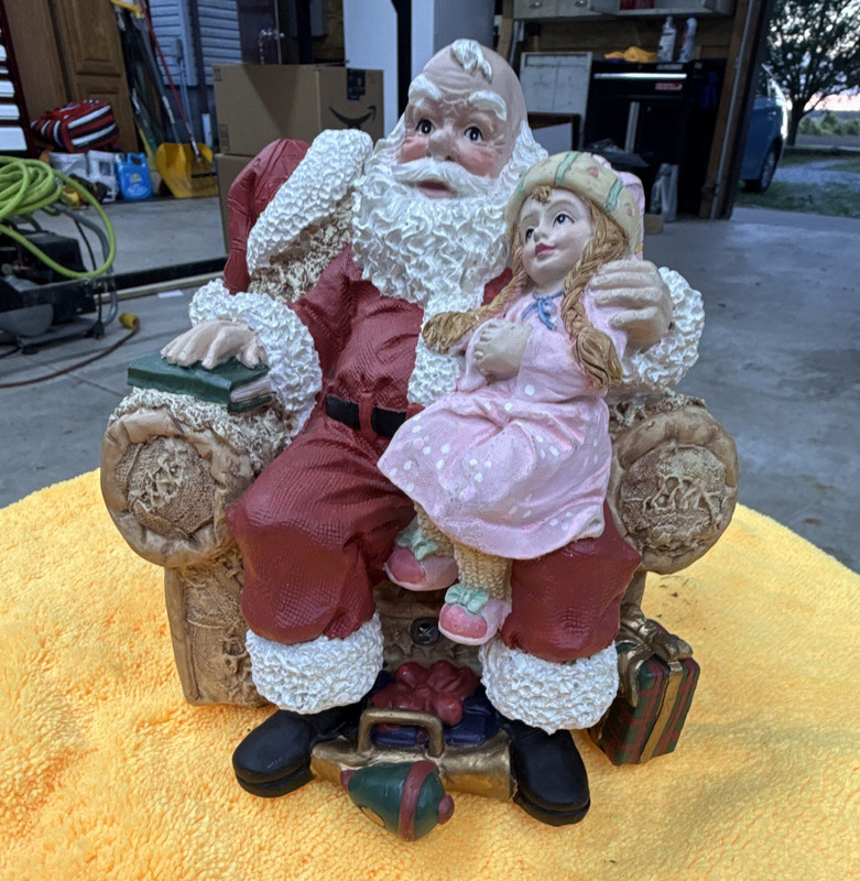 Enesco Kim Anderson Musical Santa w/ Girl Figurine Resin Painted Large 12in