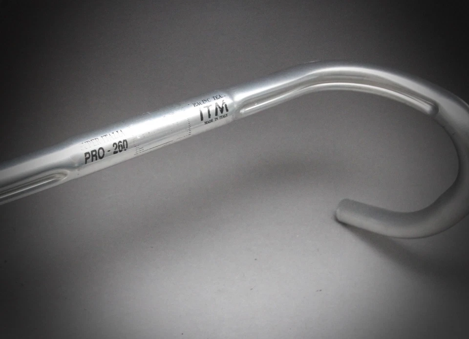 ITM Super Italia Pro 260 Anatomica Bar / 43,5 cm / Silver / Racing Team Service