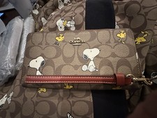 COACH x PEANUTS Long Zip around Wallet Snoopy Woodstock Khaki Signature New