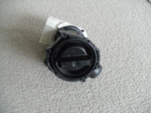 Indesit Waschmaschine Ablaufpumpe 2 KEBS 116/095A 25W BWSC61252 usw.