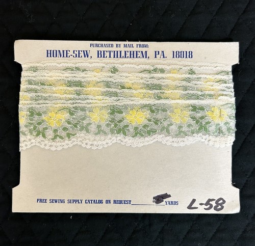 4 yards SCALLOPED Edge Lace Yellow Green White Floral 3.75" wide Vintage L58 - Picture 2 of 8