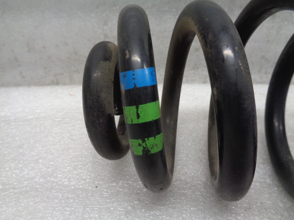 Mola helicoidal traseira Audi A4 2002-2007 fabricante de equipamento original AK2208190 - Imagem 3 de 4