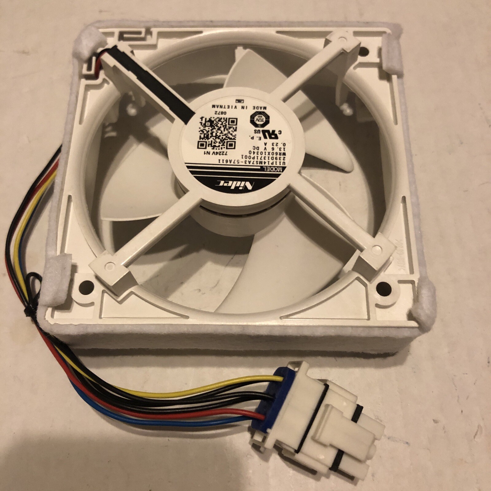WR60X10352 GE Refrigerator Freezer Fan Motor, Genuine GE Replacement