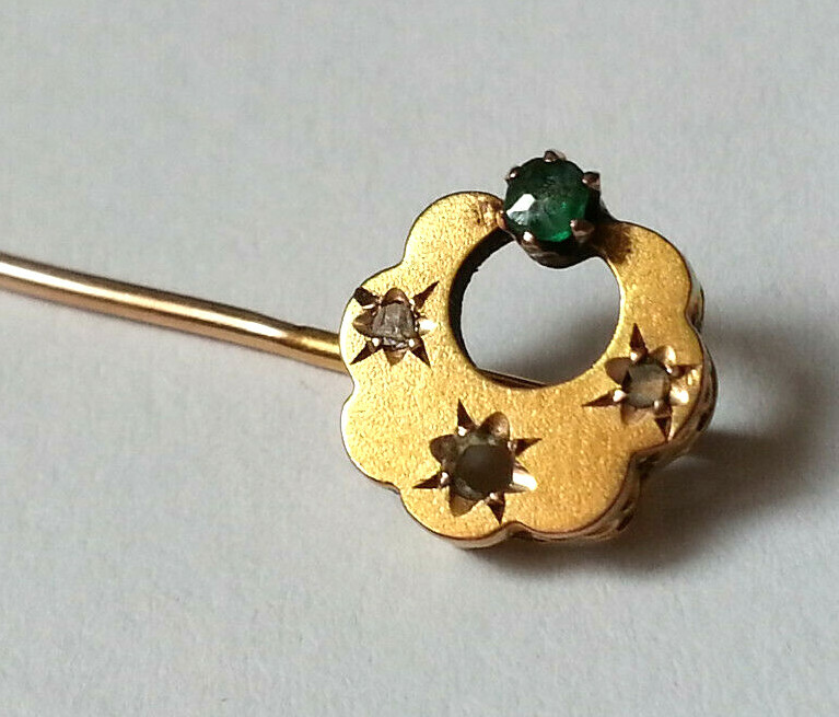 Épingle à Cravate Ancienne En Or 18K - Ornée D'une Petite Pierre Verte Et Brillants, Vintage, Bon état