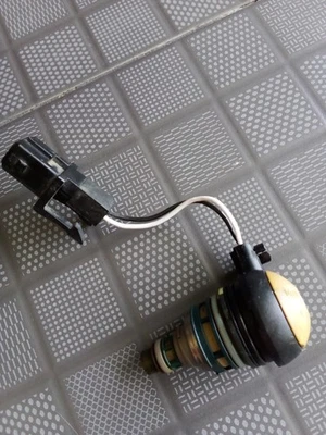 Classic Mini Cooper SPI Fuel Injector - Image 1 of 4