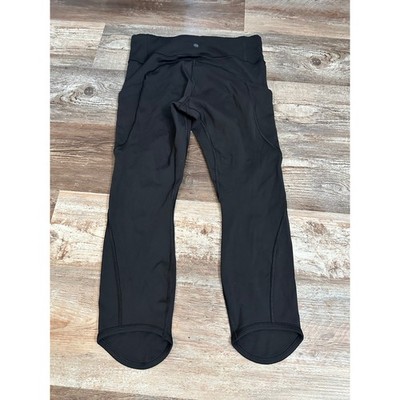 Athleta Women's Stealth Capri Leggings in black sz Med