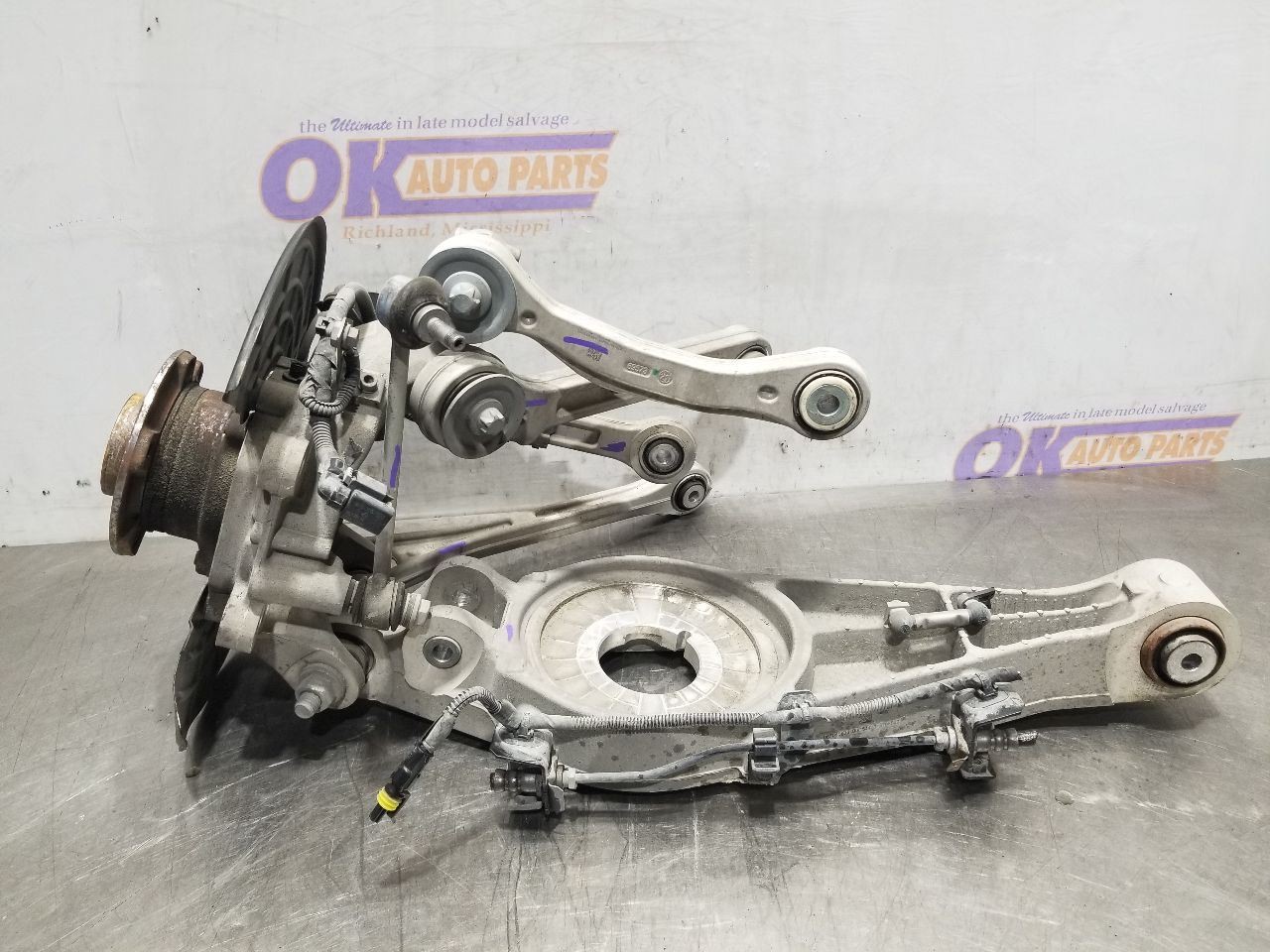 22 2022 MASERATI LEVANTE 3.8L INDEPENDENT SUSPENSION REAR LEFT DRIVER 