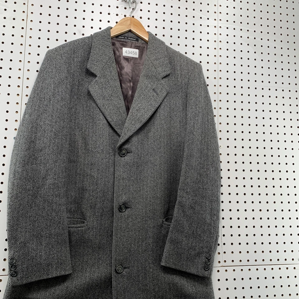 VTG Hammersley Family Cloth Herringbone Overcoat Gray Men 37R Fit S Made England - Image 2 of 4
