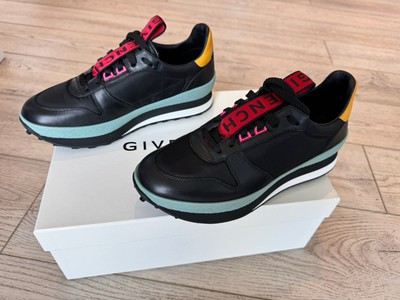 Givenchy TR3 Runner size 40 BRAND NEW UNWORN