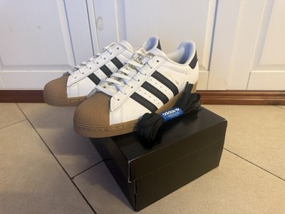 ADIDAS ORIGINALS superstar Herren SNEAKER Größe 41 1/3 /NEU