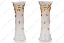 Paire de vases aux fleurs or Art Nouveau par Saint-Louis. Art Nouveau vases