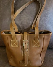 Vintage 1980’s Dooney & Bourke Leather Norwalk Shoulder Handbag 