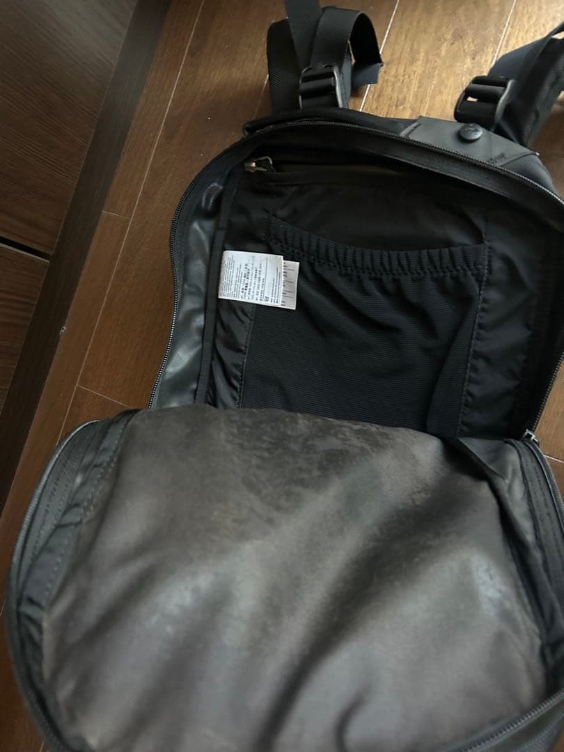 Arc'teryx Arrow Backpack Outdoor Sports Bag Used Excellent JAPAN thumbnail 3