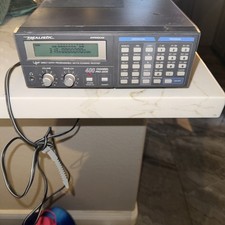 Realistic Pro-2006 400 Channel Hyperscan Program Scanning Receiver