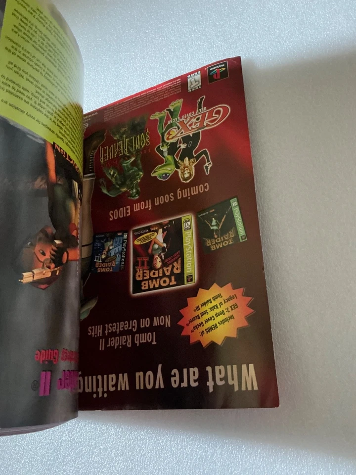 Tomb Raider I & II Prima's Official Strategy Guide Book ULTRA RARE no insert gc - Image 3 of 4