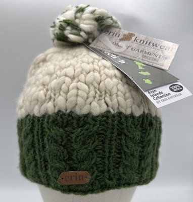 Erin Knitwear Cable Knit Bobble Hat Beanie Green NWT 100% Wool