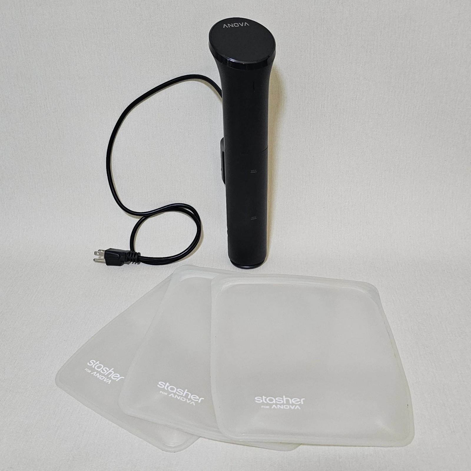 Anova Precision Cooker Nano Sous Vide w/ 3 Stasher Bags Model #AN400-10