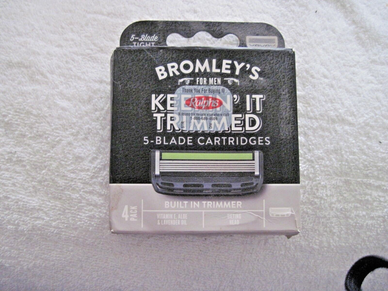 Bromleys For Men Keepin It Trimmed 5-Blade Cartridges New