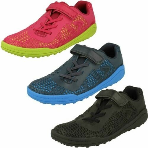 clarks swift trainers