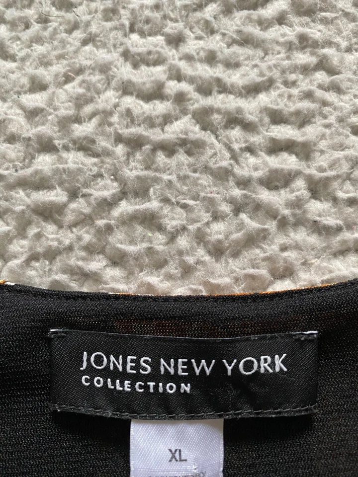 Blusa Jones New York Mujer Geométrica Manga Larga Cuello en V Multicolor Talla XL Foto 4 de 4