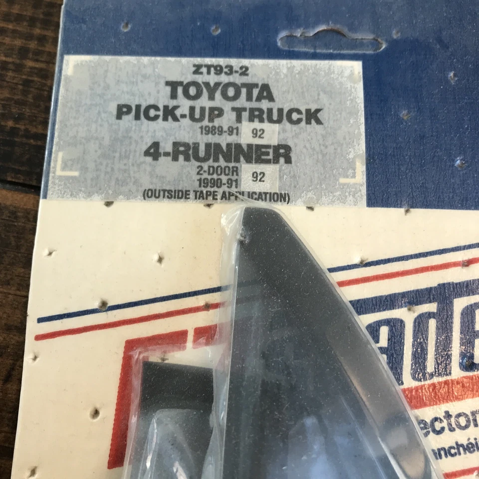 Protectores de lluvia ventana ventilación visera pantalla para camioneta Toyota 89-91 2 piezas nuevo ahumado Foto 4 de 4