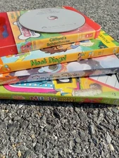 kids Nick Jr Dvd lot 5 disc's. Clifford. go Diego. yo Gabba Gabba