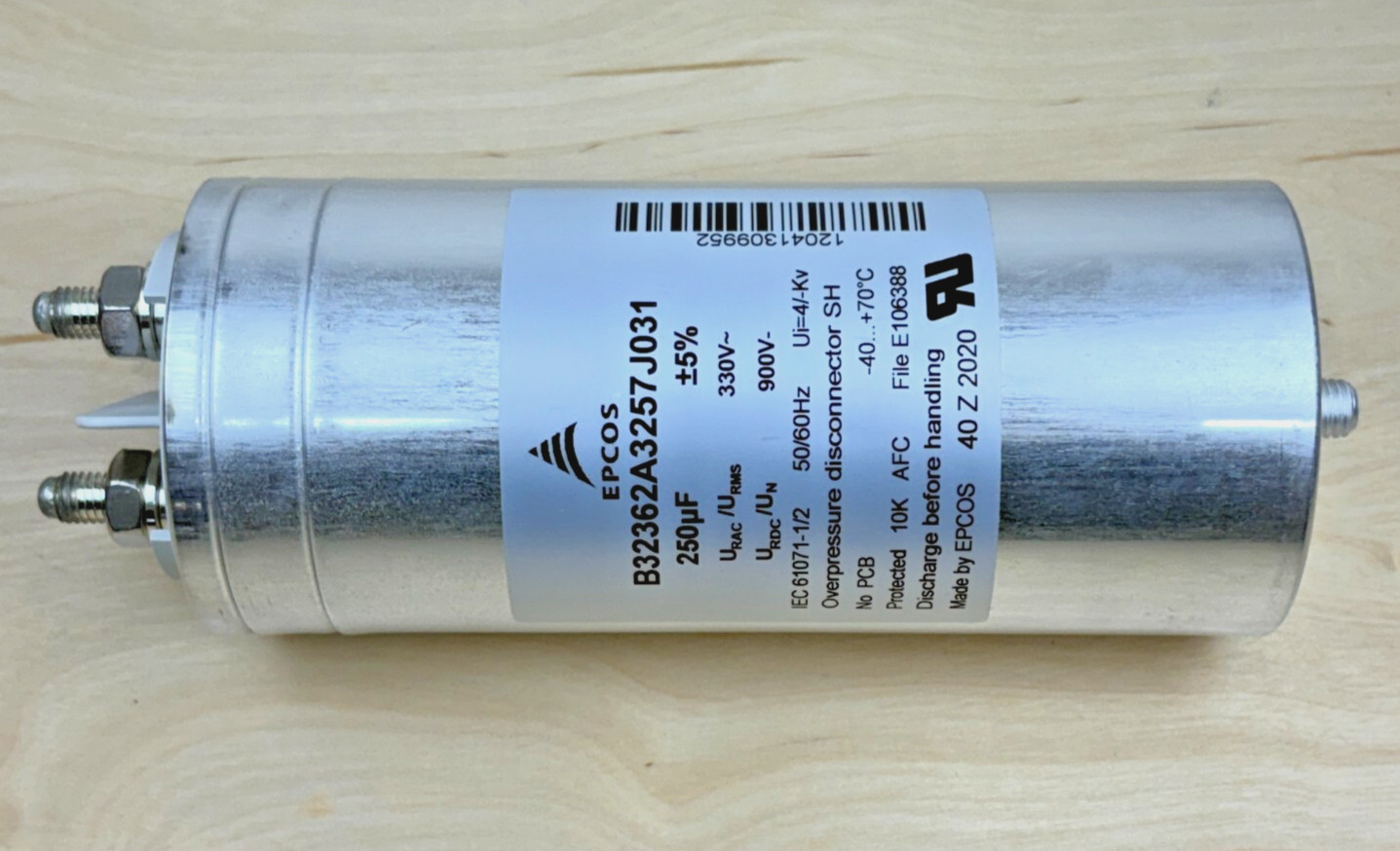 EPCOS B32362A3257J031 Capacitor, 250 uF