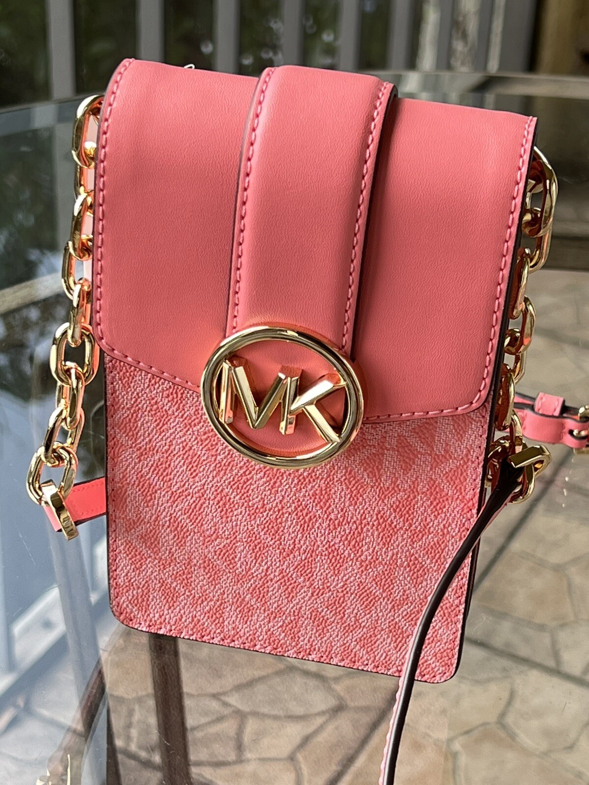 MICHAEL KORS CARMEN SMALL NS PHONE CROSSBODY BAG MK GRAPEFRUIT