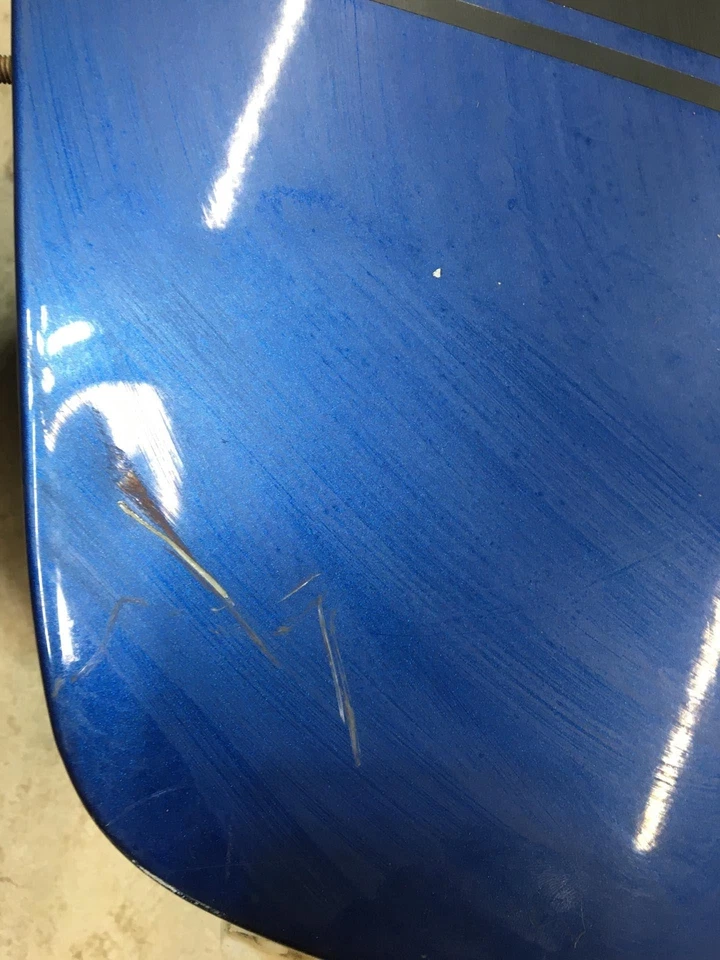 10 DODGE CHALLENGER Fender - Изображение 2 из 4