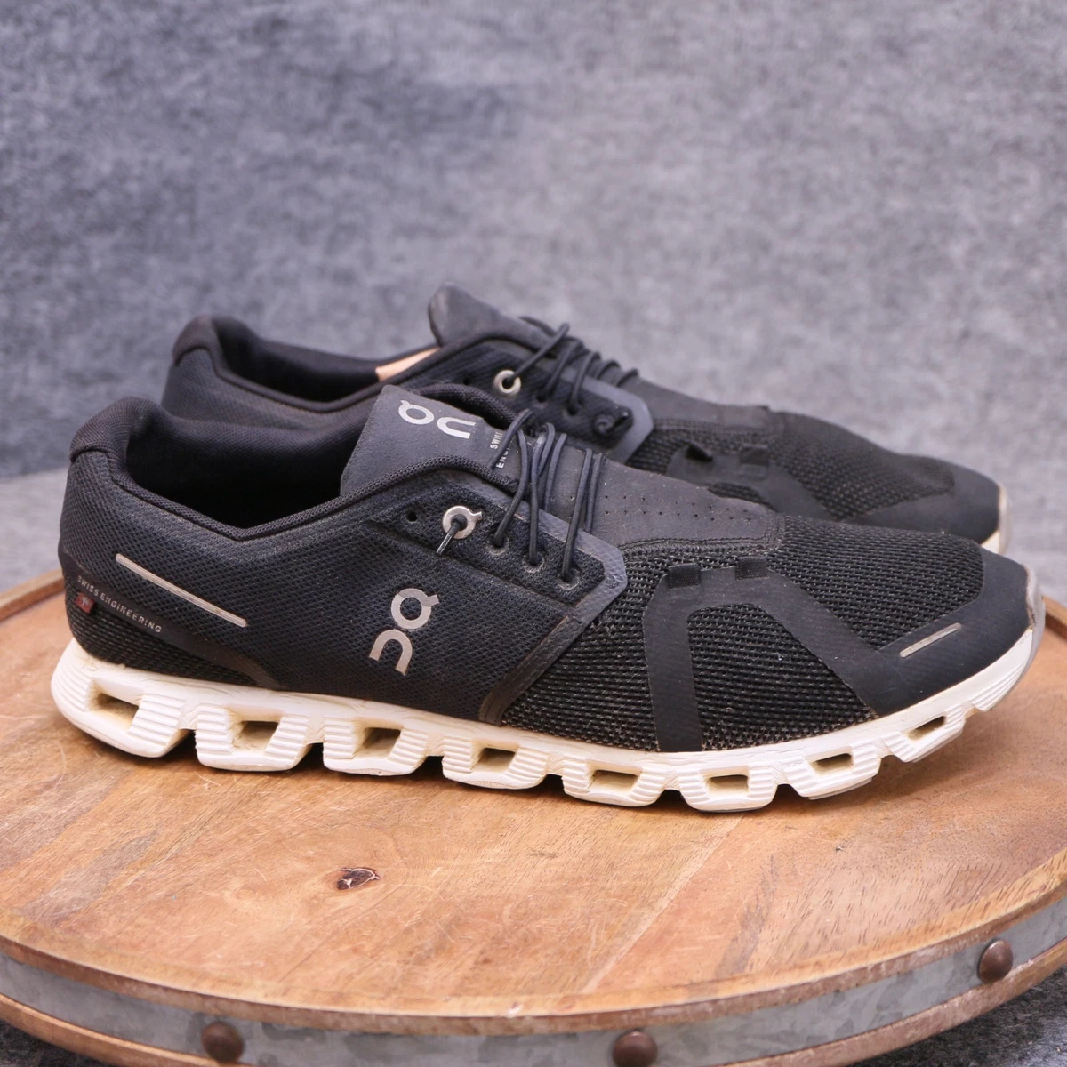 On Cloud 5 Olive/White for sale | eBay