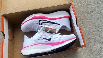 Nike Women Running Sneaker Low Top Lace-Up Mesh White/Pink/Black New Box