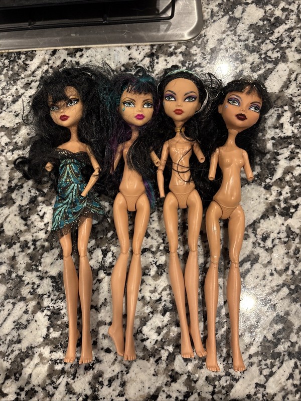 Monster High Doll CLEO DENILE Lot Of 4