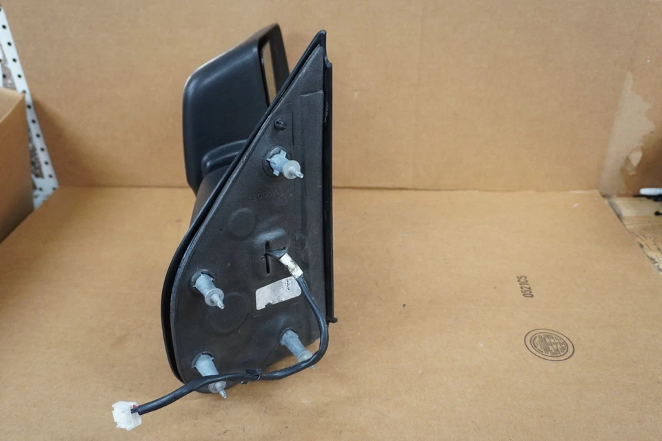 12 13 14 15 16 17 18 19 日产 NV2500 NV3500 右乘客侧视镜 — 第 3/4 张图片