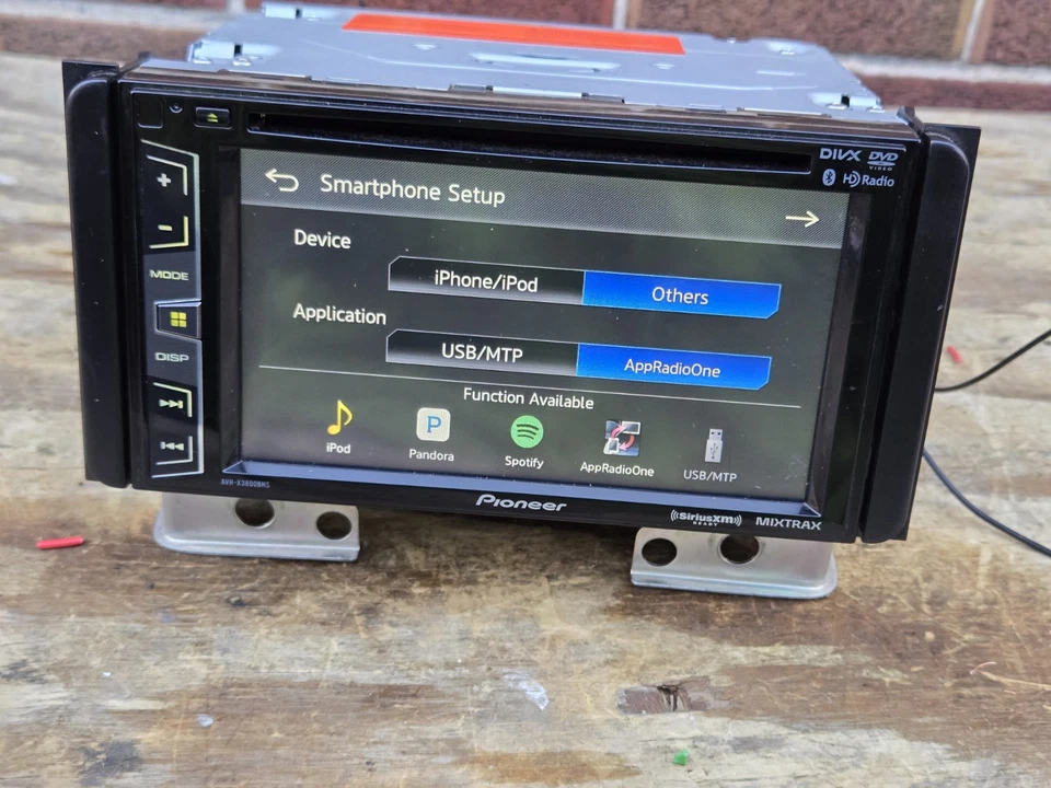 Pre-Owned, TESTED Pioneer In Dash Unit CD/DVD, USB, BT-(AVH-X3800BHS) - Image 4 of 4