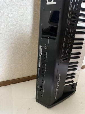 Roland RD-700SX 88-Key Stage Piano Synthesizer - Tested, working