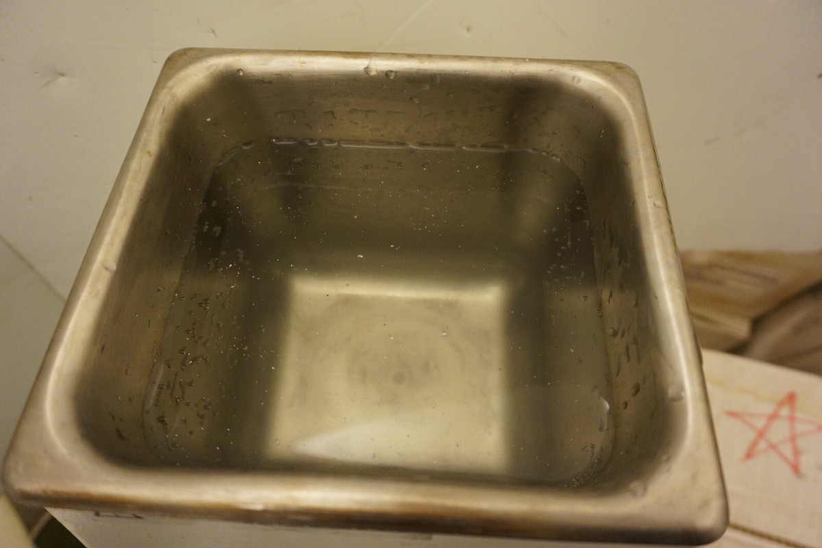 Fisher FS20 Ultrasonic Cleaner No Lid Tested And Works for