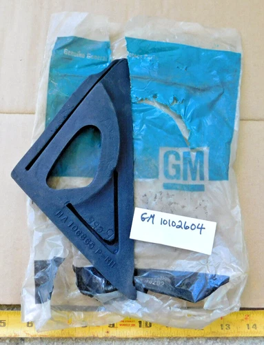 NOS OUTSIDE REAR VIEW MIRROR GASKET 1988-97 OLDS CUTLASS SUPREME OLDSMOBILE 1989