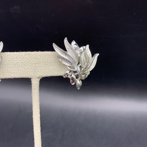 Orecchini Clip On Tono Argento Foglie Foglie Classico Vintage - Foto 4 di 7